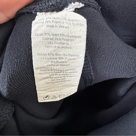 ALO Yoga Black 7/8‎ High-Waist Moto Leggings - Picture 9 of 9